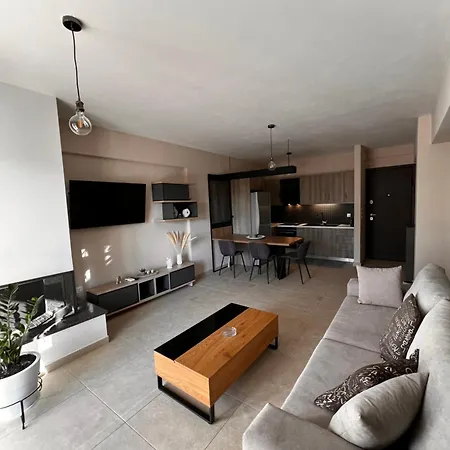 Phils Ii Apartment *
